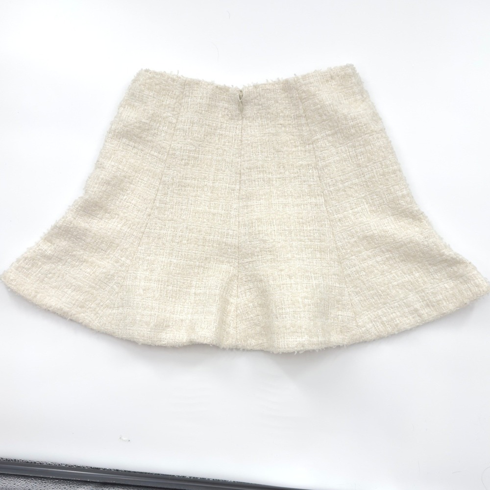 ASTR The Label S Cream Tweed Flared Mini Skirt Boucle Skater Style Preppy Chic - Picture 5 of 12